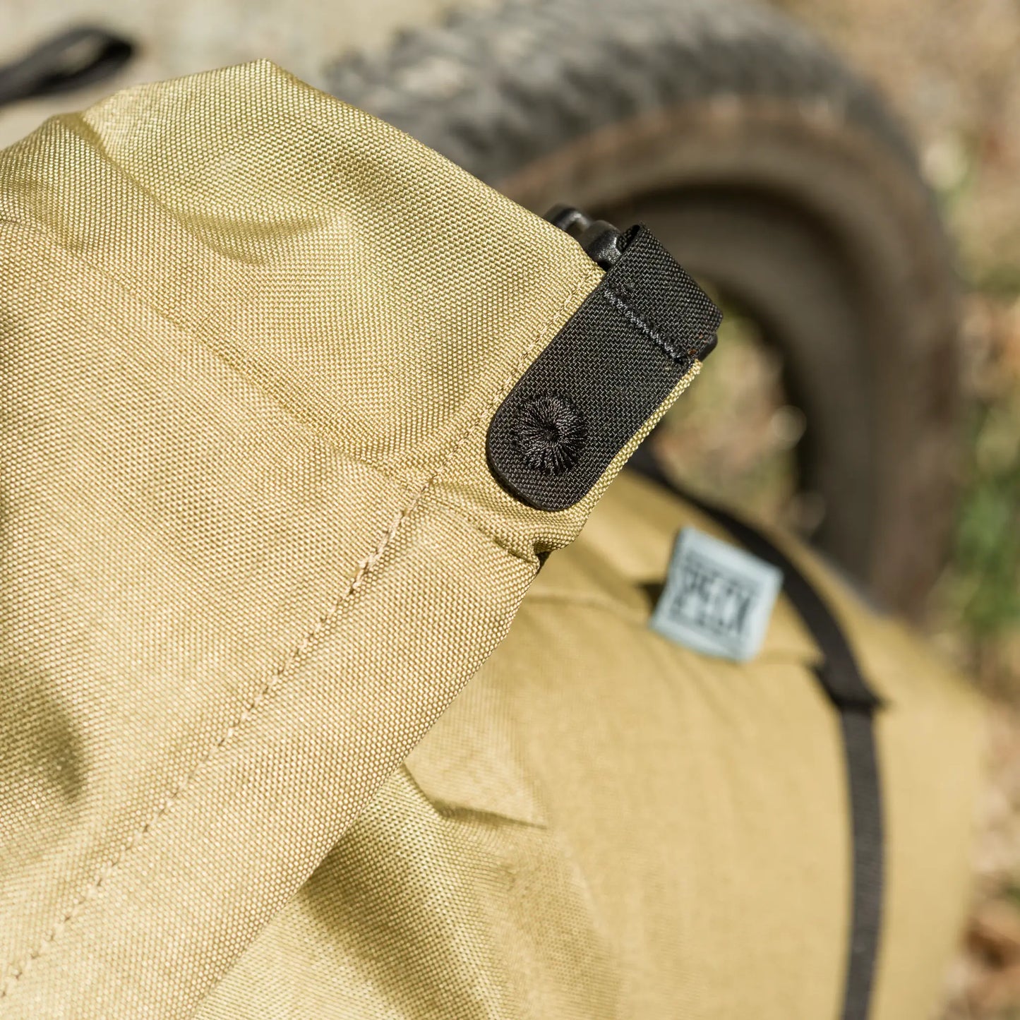 Befestigungsdetail Naht bei den Mini Pannier 11