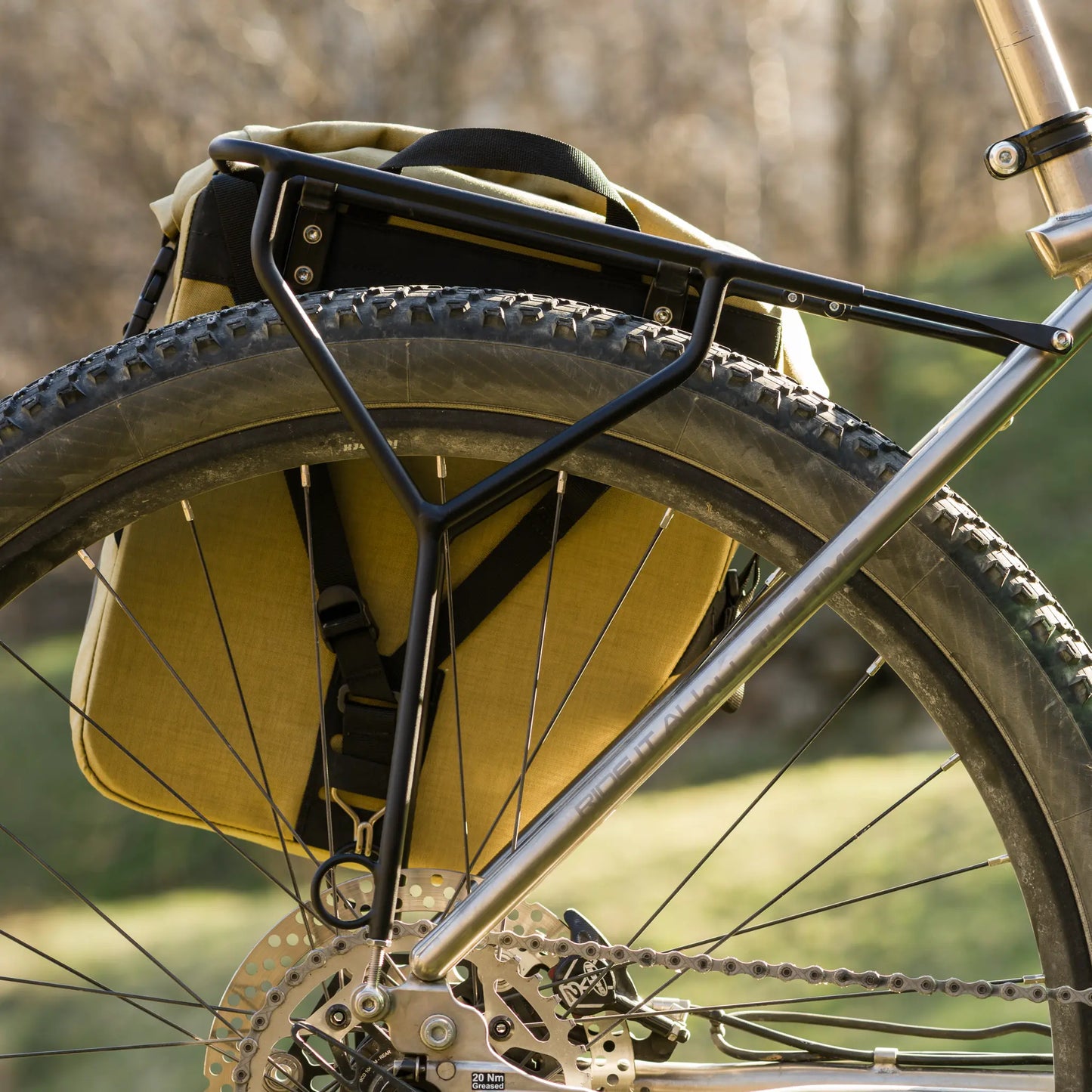 Mini Pannier 11 am Y-Rack montiert