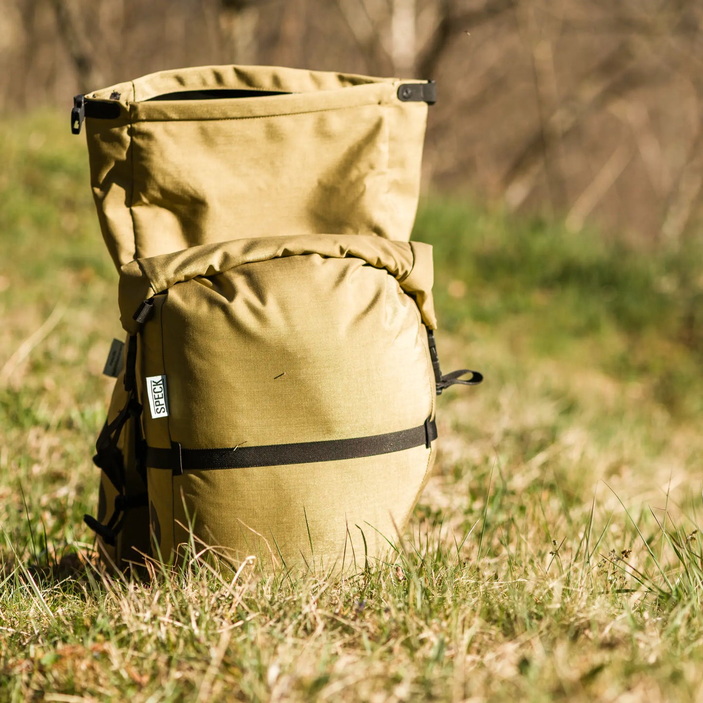 Mini Pannier 11 mit offenem und geschlossenem Rollverschluss