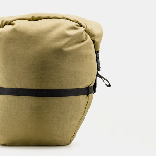 Speck Gear Mini Pannier 16 Frontansicht in der Farbe Ingwer