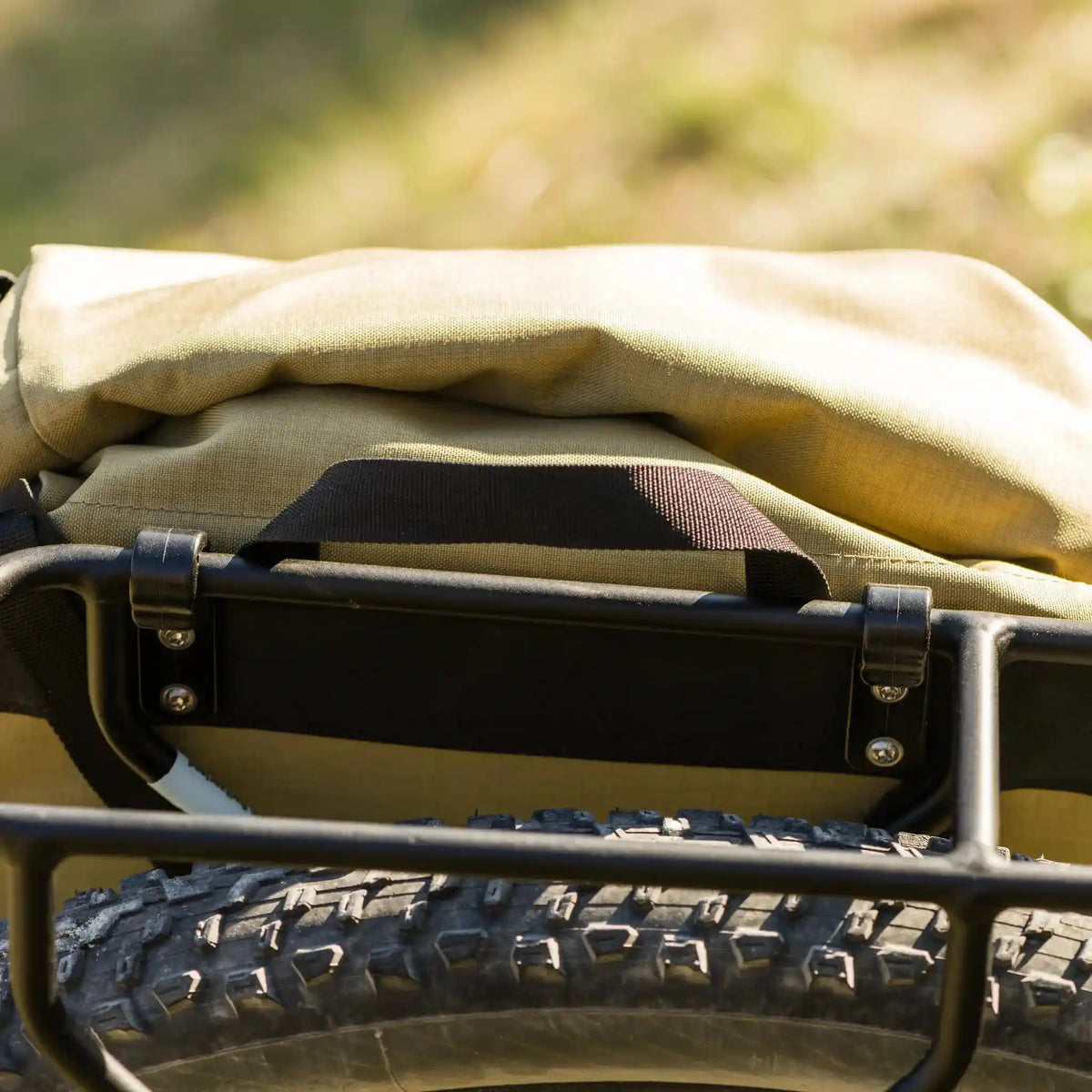Mini-Pannier montiert an Y-Rack