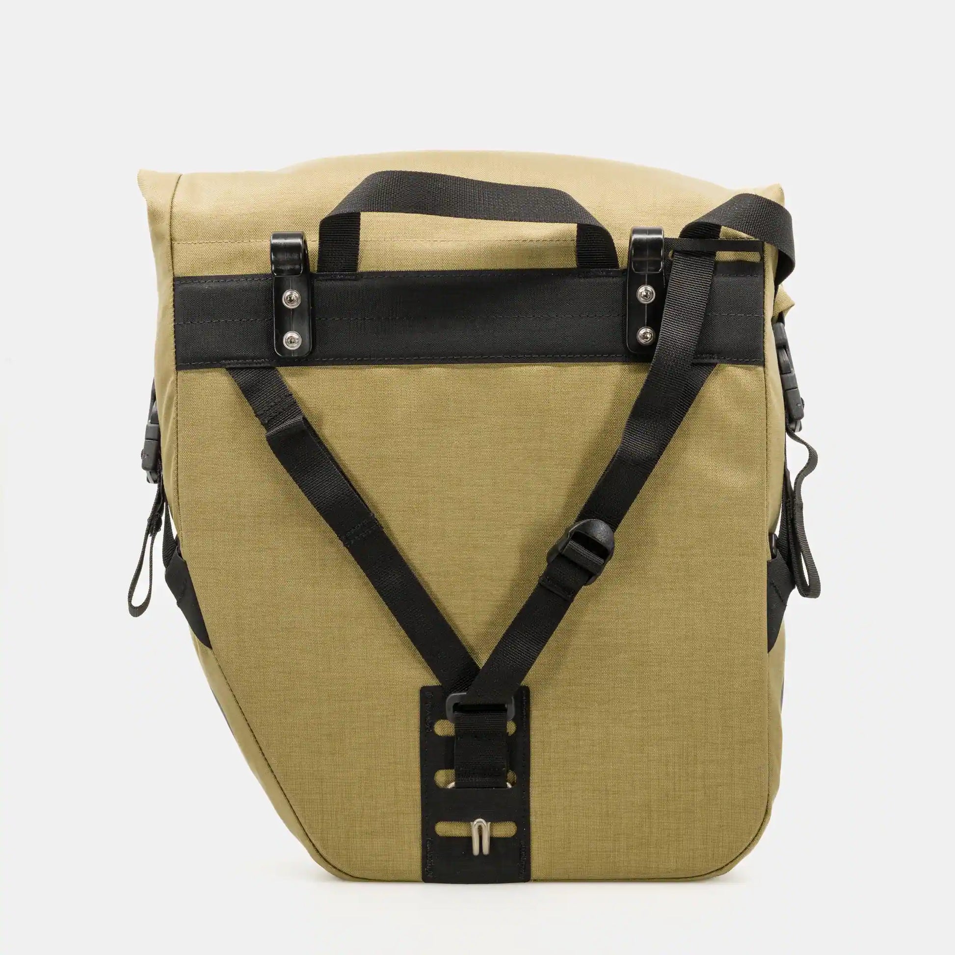 Speck Gear Packtasche in Ingwer – Bikepacking Mini Pannier von hinten mit Befestigungssystem