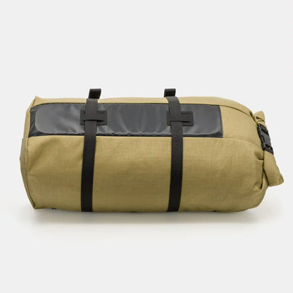 Speck Gear Gepäckträger Rolle in Ingwer – Bikepacking Rack Pack von unten mit Gurt-Halteschlaufen
